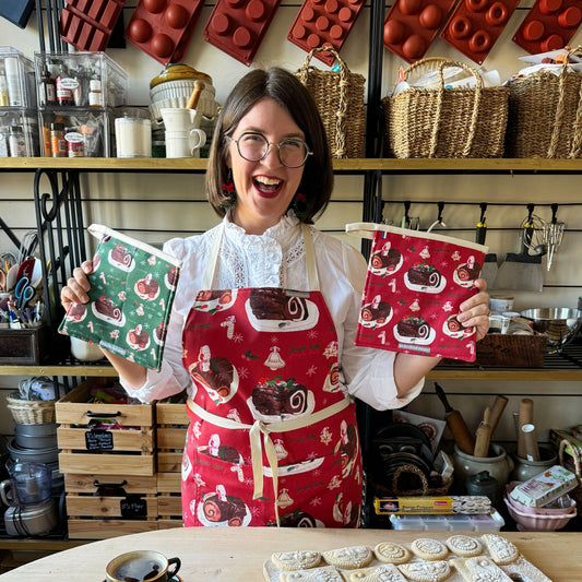 Pre-Order Holiday Bûche de Noël Apron + Oven Mitt Bundle